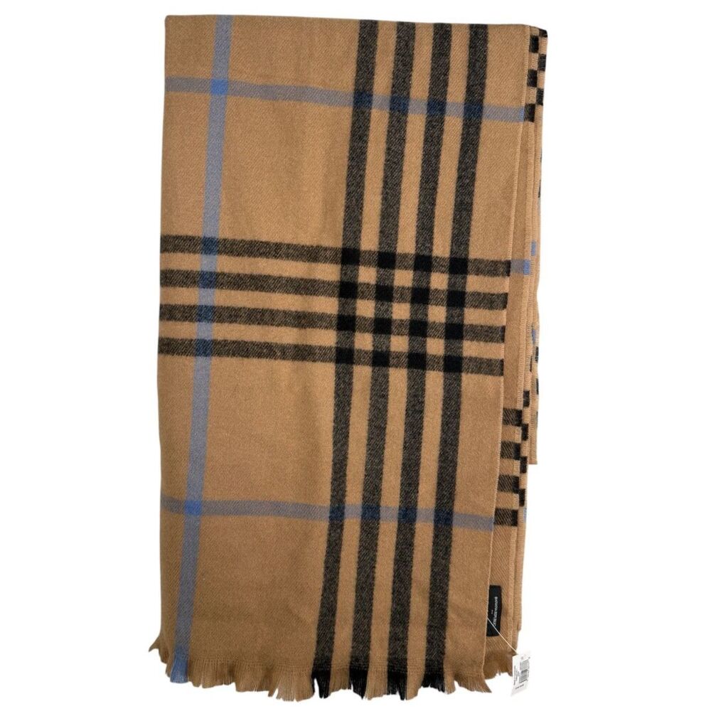 NWT Banana Republic Plaid Blanket Scarf OS Shawl Wrap Soft